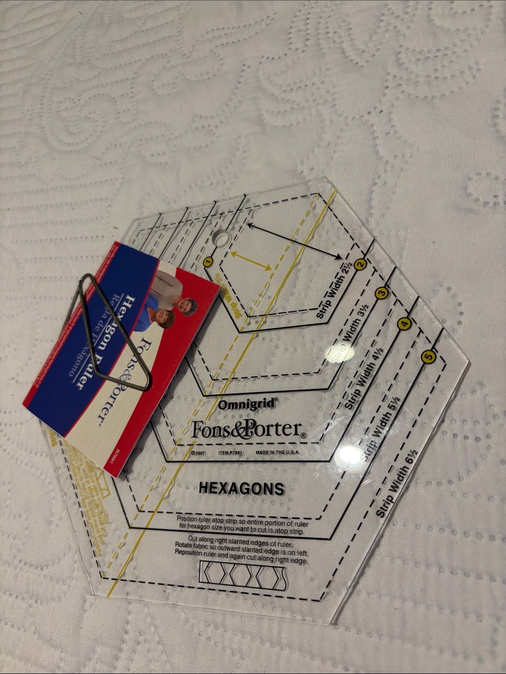 Omnigrid Fons & Porter Hexagons Quilting Ruler - Clear